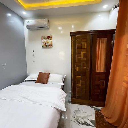 Villa Adja Nafy A Saly Gandigal Luaran gambar