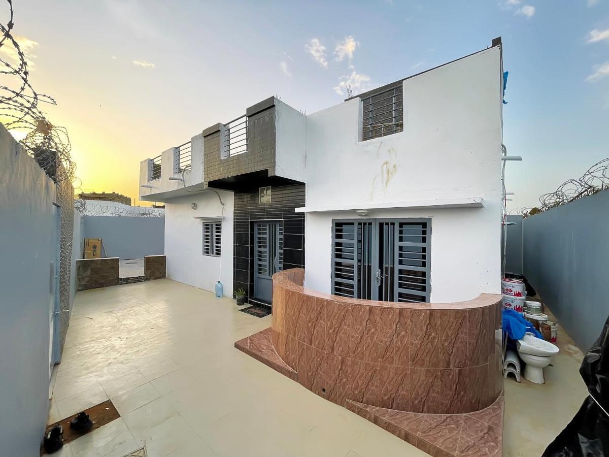 Villa Adja Nafy A Saly Gandigal Luaran gambar